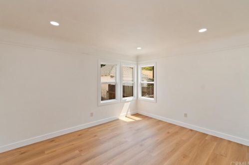 732 Verdugo Rd, Glendale CA  91208-2529 exterior