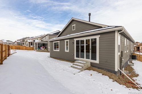 5795 Grand Baker Ct, Aurora CO 80016 exterior