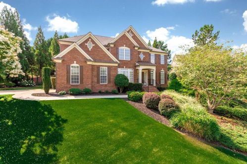 5235 Harbury Ln, Suwanee, GA 30024-7542