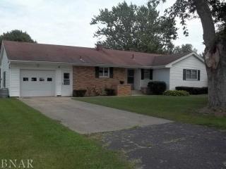 521 Sunrise Dr, Yates, IL 61726-1444