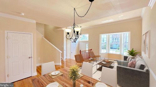 626 Springhouse Sq, Leesburg, VA 20175-5644