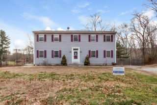 89 Bigelow Rd, North Windham, CT 06247-1402