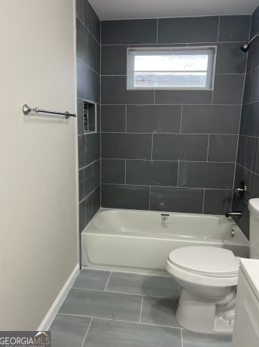 6628 Br Dr, Rex GA 30273-2131 exterior