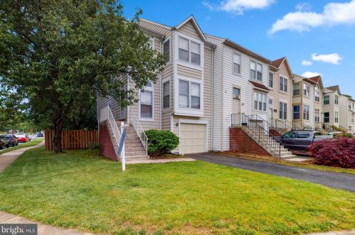 501 Dakota Dr, Herndon, VA 20170-5470
