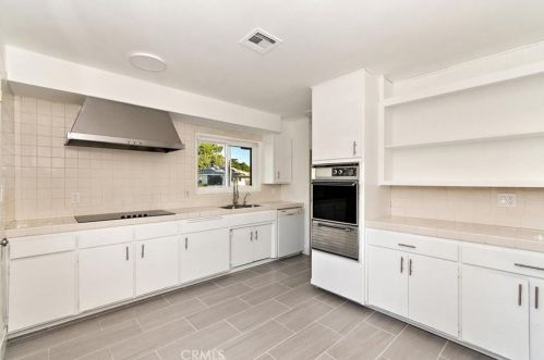 3948 San Marcos Ave, Riverside CA  92504-2619 exterior