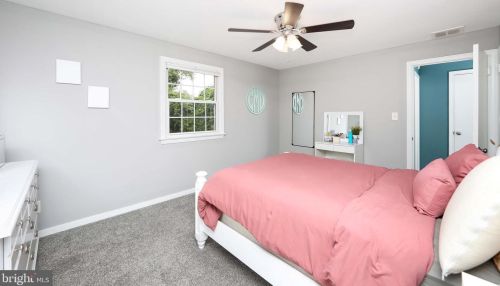 1161 Concord Dr, Haddonfield NJ 08033-3502 exterior