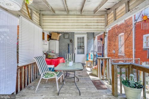 318 Hawthorne St, York PA 17404-3154 exterior