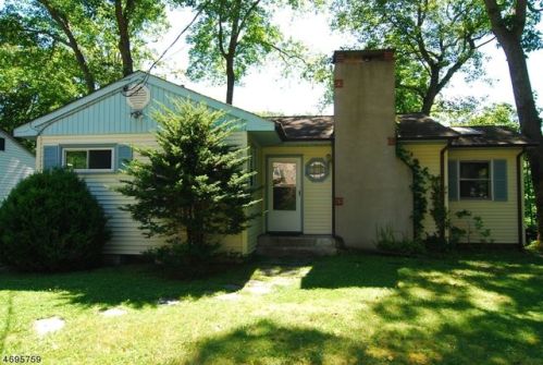 2 Tecumseh Rdg, Wharton, NJ 07885-2928