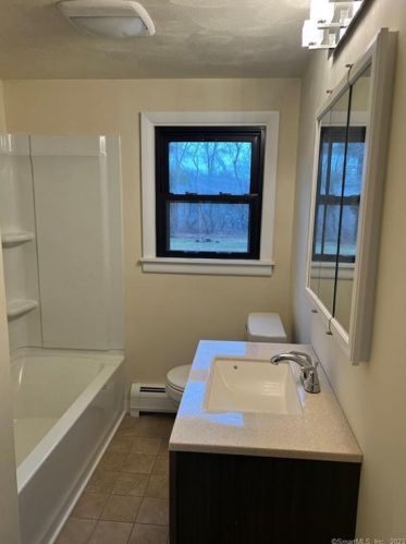 1082 Davis Ave, Killingly CT  06239-1609 exterior