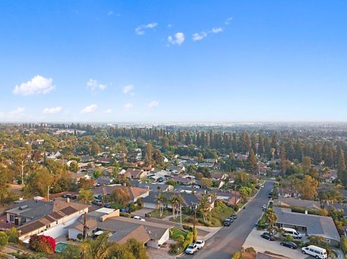 5232 Cadbury Rd, Whittier, CA 90601-2207