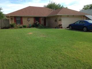1006 Ridgecrest Way, Mustang, OK 73064-2706
