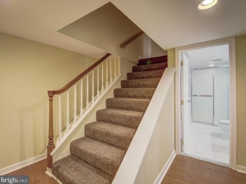 12500 Meadowood Dr, Silver Spring MD 20904-2928 exterior