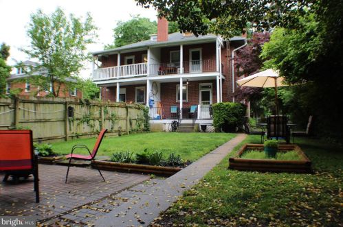 1309 Rose Ave, Lancaster PA  17601-4323 exterior