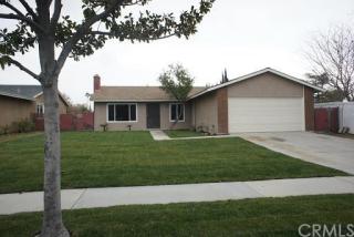 9871 Blanchard Ave, Fontana CA  92335-5814 exterior