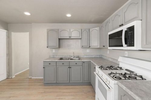 172 Palomar St, Chula Vista CA  91911-3433 exterior