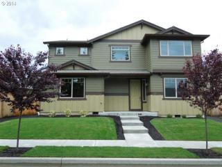209 25th St, Battle Ground, WA 98604-2420