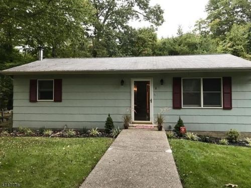 8 Appleseed Rd, Wantage, NJ 07461-4739