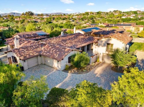 7816 Doug Hill Ct, San Diego, CA 92127-2501