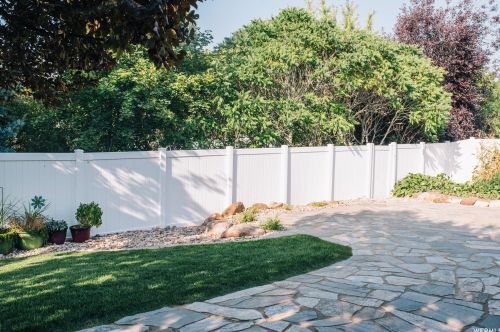 165 400, Smithfield UT 84335-1350 exterior