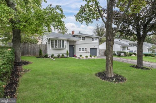 2 Hornor Ln, Princeton NJ  08540-3937 exterior