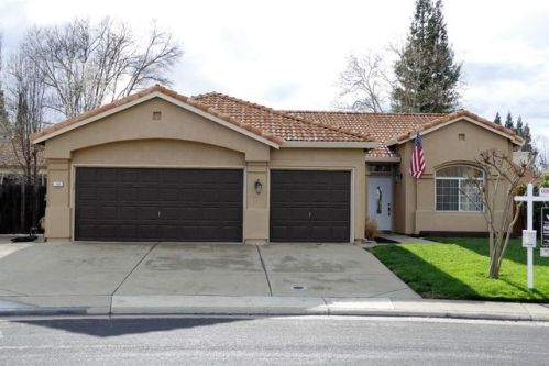 133 Fantages Way, Folsom, CA 95630-8184