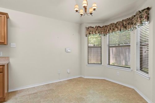 2431 Arbor Ct, Irving TX  75060-6568 exterior