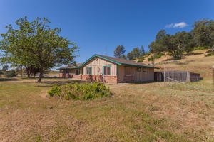 12926 Dry Creek Rd, Redding, CA 96003-7078