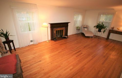 10405 Kinloch Rd, Silver Spring MD 20903-1243 exterior