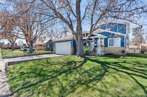 4821 Pennsylvania St, Englewood, CO 80113-6917