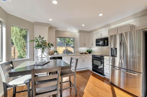2882 Camino Segura, Pleasanton, CA 94566-8645