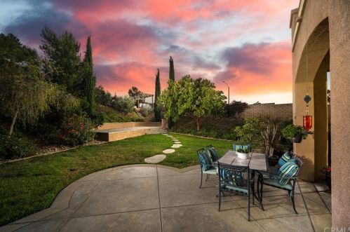 16849 Ridge Cliff Dr, Riverside CA  92503-0251 exterior