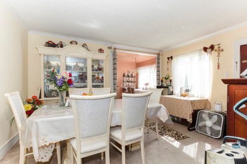 341 Chevy Chase Dr, Glendale CA  91205-4440 exterior