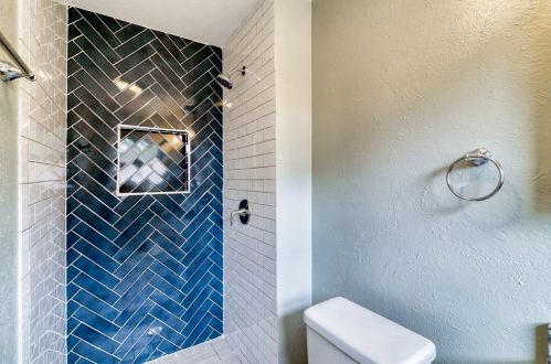 4021 Clemson Dr, Garland TX 75042-5228 exterior