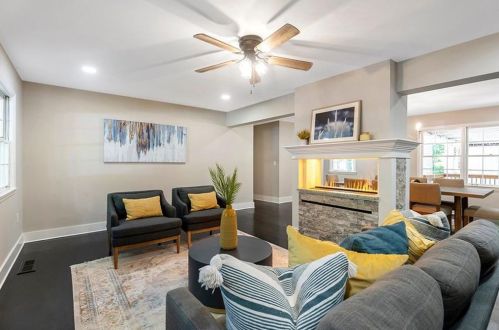 2873 Cherry Blossom Ln, Atlanta GA  30344-3915 exterior