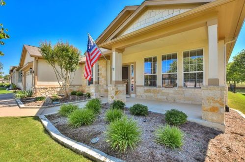 209 Independence Creek Ln, Georgetown, TX 78633-5318