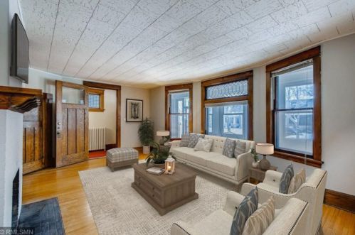 828 Holly Ave, Saint Paul MN  55104-2905 exterior