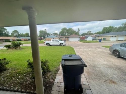900 Perry St, Angleton, TX 77515-4420