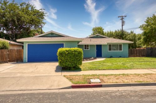 2602 Hoover Ct, Merced, CA 95340-3118