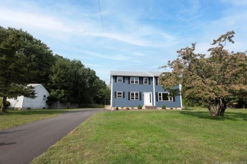 943 Shuttle Meadow Rd, Southington, CT 06489-1274