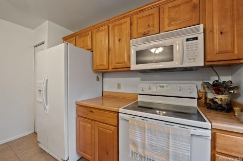 1620 Fundy Way, Aurora CO 80011-5323 exterior