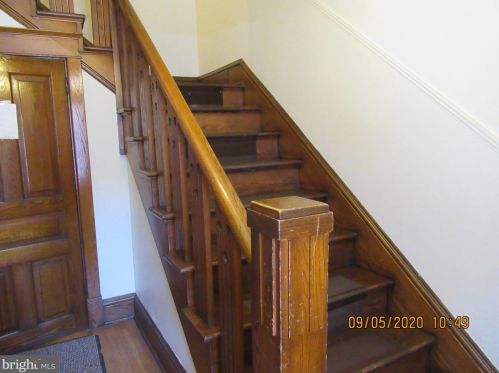 50 West St, Carlisle, PA 17013-2838