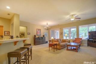 600 Sawka Dr, Auburn, CA 95603-6063