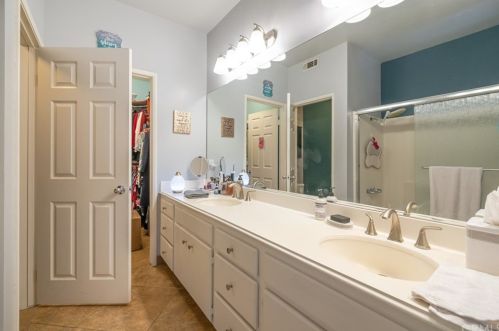 1035 Stresa Way, Anaheim CA  92808-2432 exterior