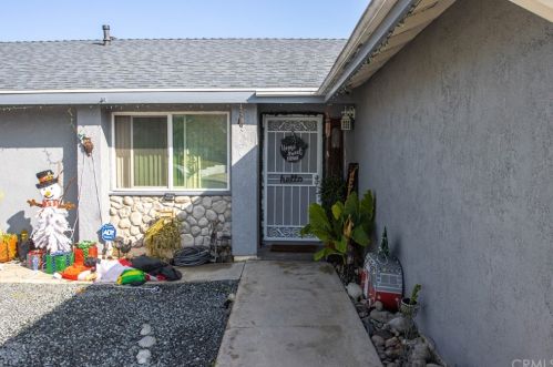 4565 Meredith, Riverside CA  92505-1536 exterior