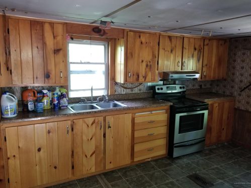 146 Darnit Rd, Sumner, ME 04220-4527
