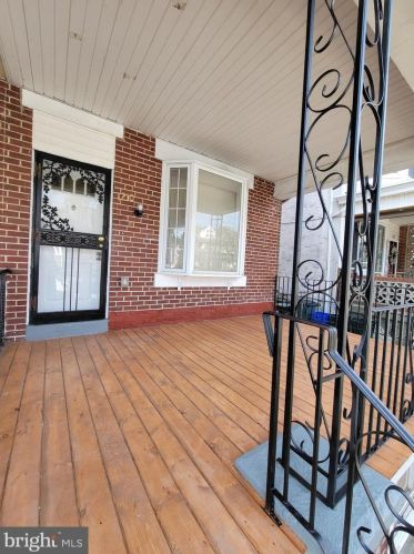 1210 Harrison St, Philadelphia, PA 19124-2910