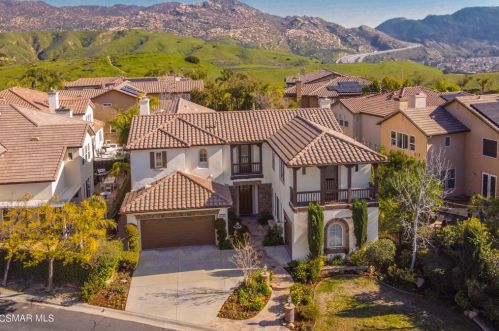 5934 Indian Terrace Dr, Simi Valley CA  93063-5771 exterior