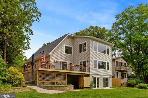 420 Park Creek Rd, Riviera Beach, MD 21122-5312