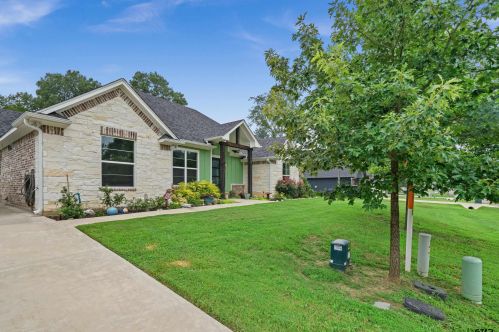21388 Neely Dr, Flint, TX 75762-5745