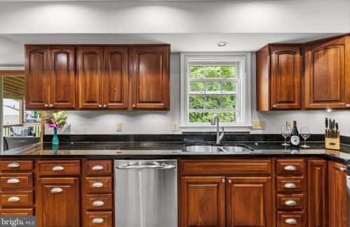 14104 Northwyn Dr, Silver Spring MD exterior